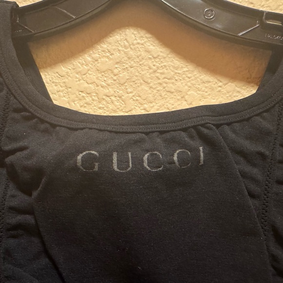 New Authentic Gucci GG Logo Cropped Top Black Size L - Picture 6 of 9